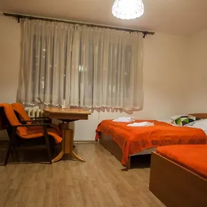 https://studio-solec-83.warsawhotelspoland.com